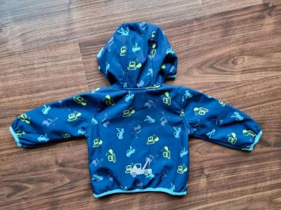 Бебещко Яке - тип ветровка с качулка и вата