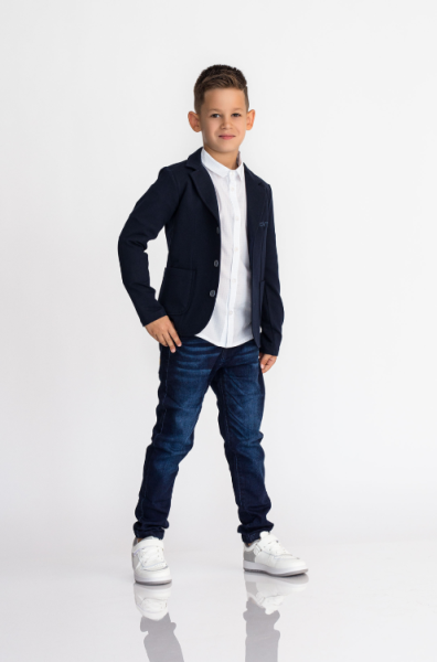 Детско спортно елегантно сако за момче в тъмносиньо – стил и комфорт за специални поводи
