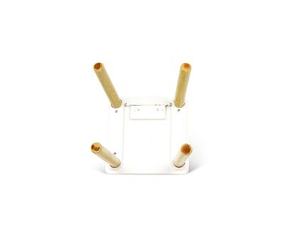 КОМПЛЕКТ ДЪРВЕНА МАСА Minnie Mouse  (50X50X44CM) И 2 СТОЛОВА (26,5X26,5X50CM)