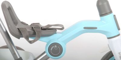 Сгъваемата триколка, Qplay, Tenco